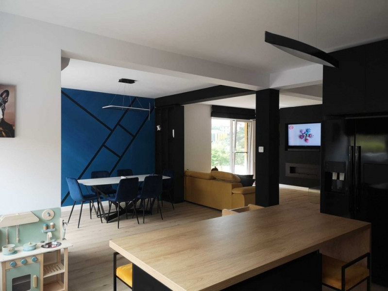Duplex Dezmir 140 mp finisat, utilat cu panorama frumoasa