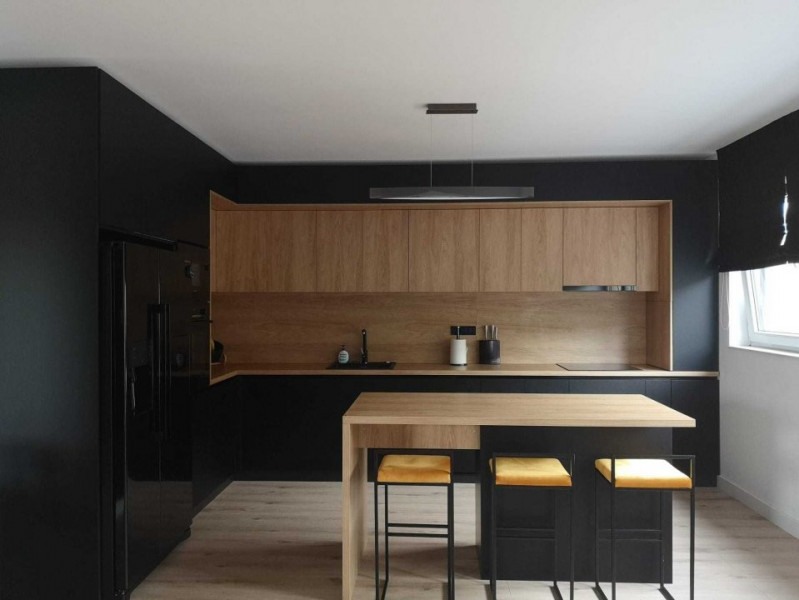 Duplex Dezmir 140 mp finisat, utilat cu panorama frumoasa