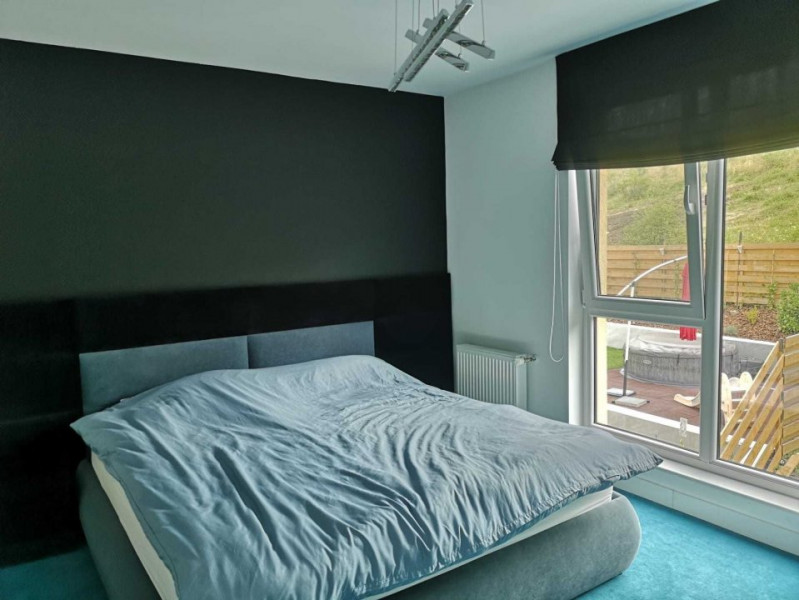 Duplex Dezmir 140 mp finisat, utilat cu panorama frumoasa