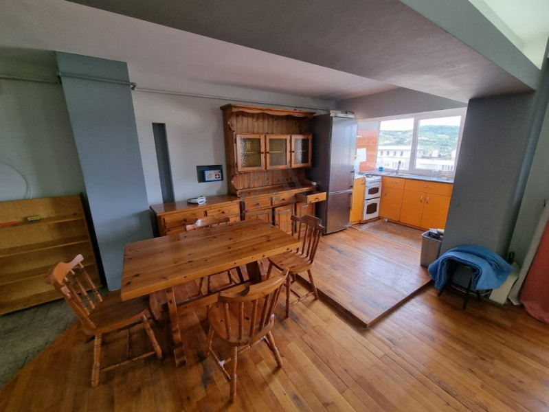 Ocazie !! Apartament 4 camere 110mp in Manastur 