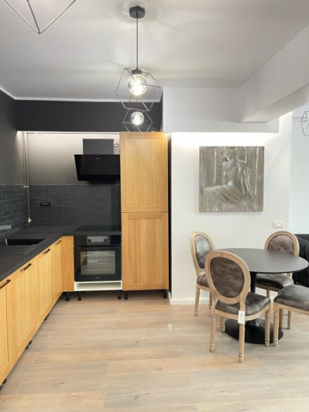 Apartament de lux, mobilat, panorama superba