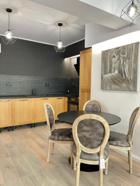 Apartament de lux, mobilat, panorama superba