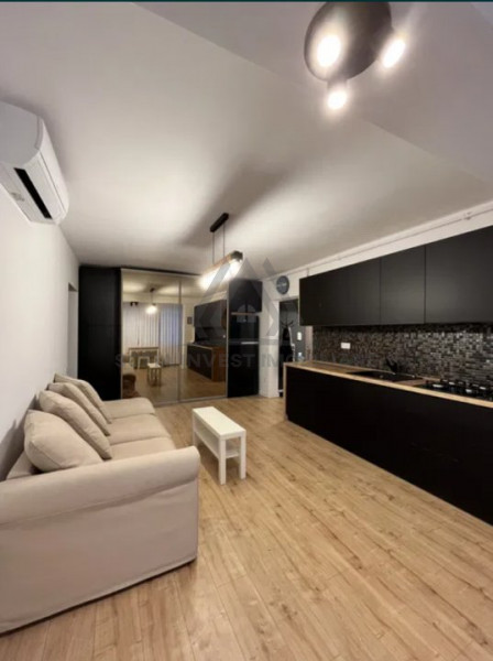 Apartament 3 camere zona Mercur