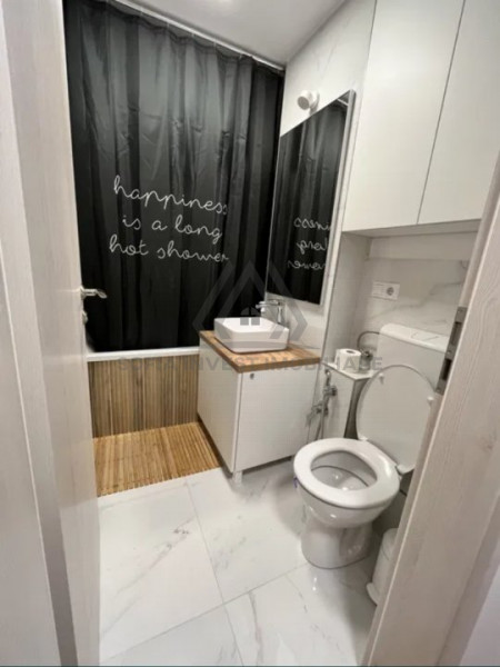 Apartament 3 camere zona Mercur