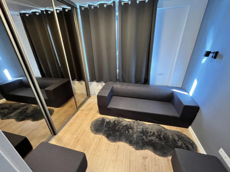 Apartament 3 camere zona Mercur