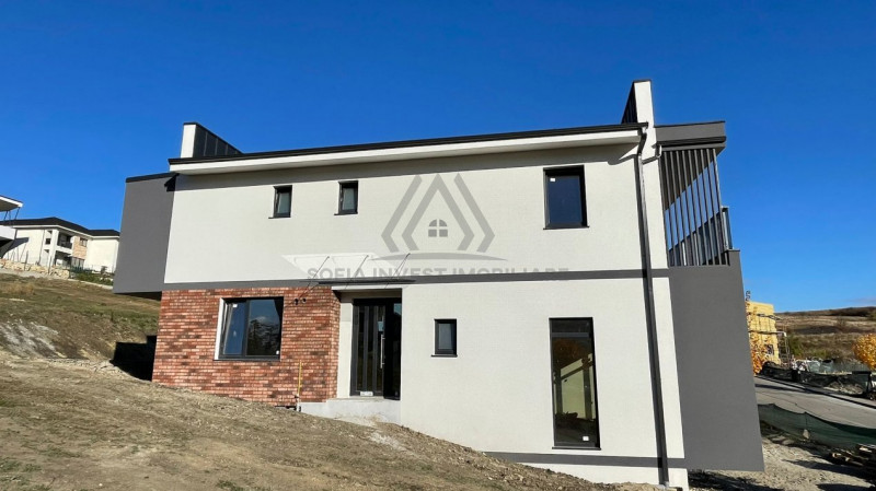 Casa tip duplex 132mp utili cu 512 mp teren in zona Iris 