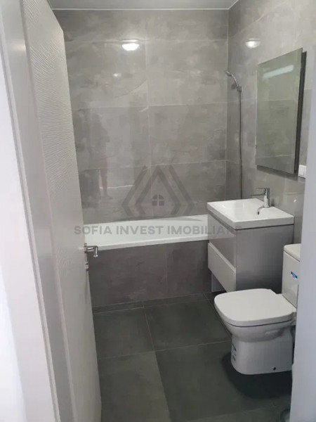 Apartament Penthouse de vanzare la cheie