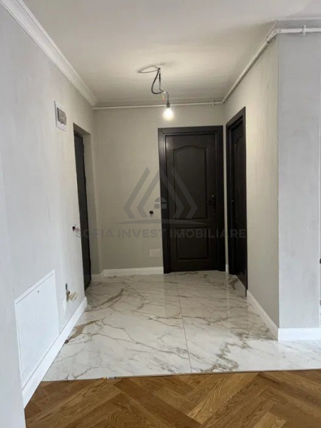Apartament 2 camere Finisat zona ViVO