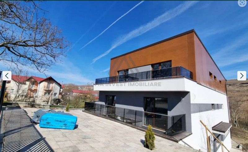 Casa tip duplex 5 camere, suprafata utila 206mp si teren generos
