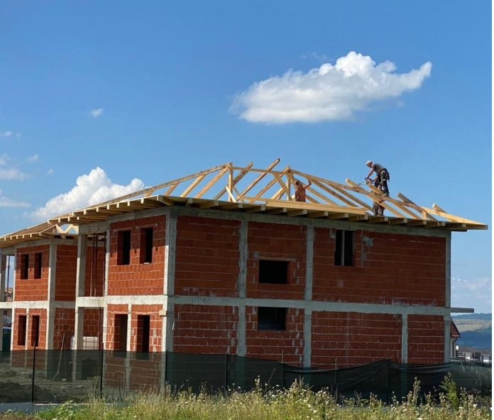 Casa Individuala 133mp utili in Dezmir cu priveliste  superba 