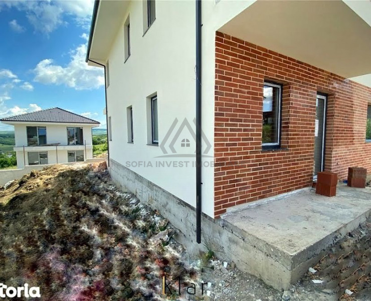 Casa Individuala 133mp utili in Dezmir cu priveliste  superba 