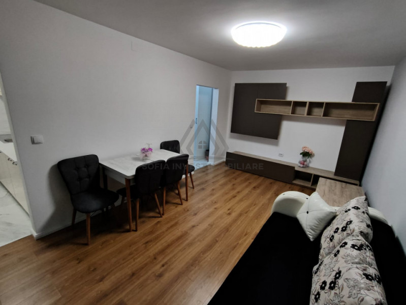 Garsoniera moderna renovata cu balcon generos 28mp