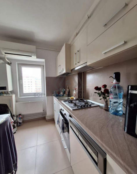 Apartament 3 camere, 2 parcari Zona Ion Mester Manastur 