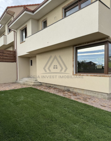 Duplex calitate Excelenta, strada privata 350mp teren