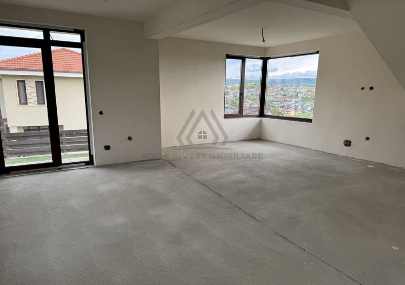Duplex calitate Excelenta, strada privata 350mp teren