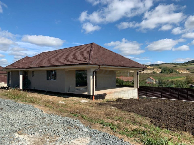Casa Individuala 1 Nivel 120mp cu teren 500mp