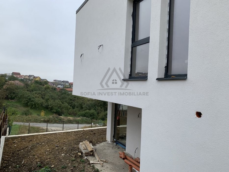 Casa Individuala, proiect superb in  Dezmir 