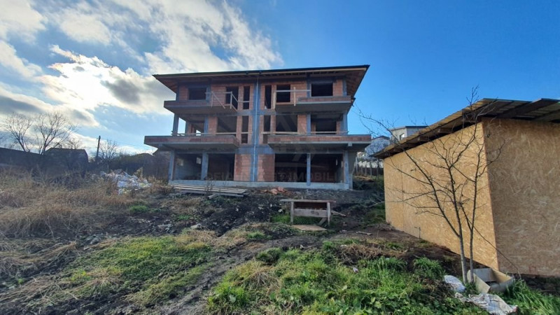 Casa Tip duplex 177mp cu Garaj 2 masini in Dezmir 