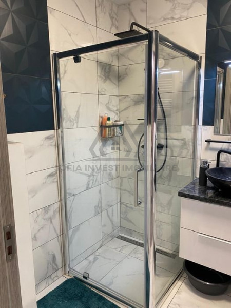 Apartament 2 camere vis a vis de cartierul Buna Ziua zona  OMV