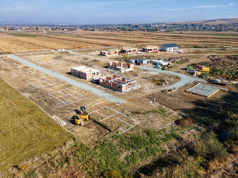 Casa Individuala 180mp utili cu 520mp teren in Jucu