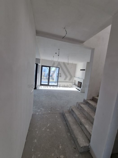 Casa Individuala Superba !  163mp cu 754mp teren in Chinteni