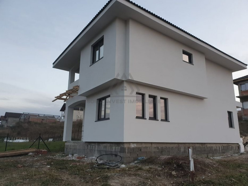 Casa Individuala cu CF 110mp cu 550mp teren in Campenesti 