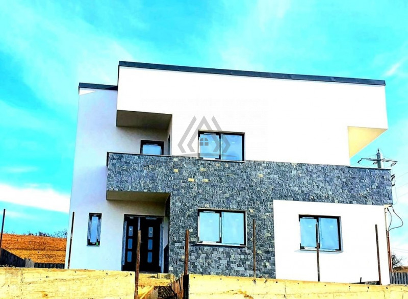 Casa individuala in Apahida cu priveliste superba 600 mp teren 