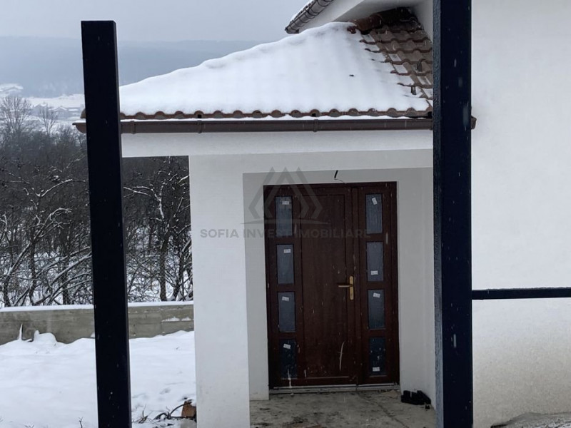 Casa Individuala in Chinteni 615mp teren 