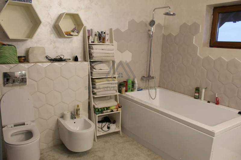 Casa duplex mobilat cu panorama la oras in Feleacu