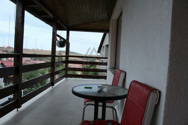 Casa duplex mobilat cu panorama la oras in Feleacu
