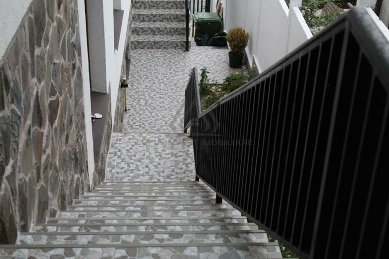 Casa duplex mobilat cu panorama la oras in Feleacu