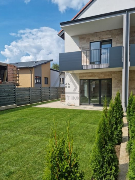 Casa tip Duplex in zona Campului