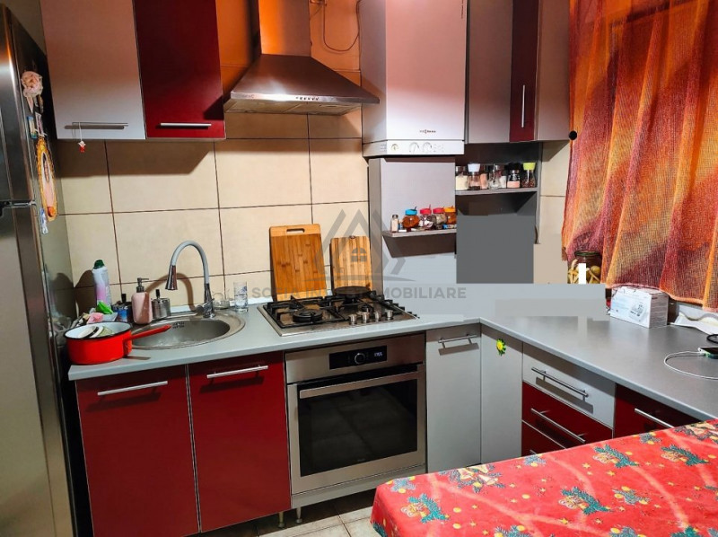 Apartament 3 camere 72,6mp in vila zona Campului