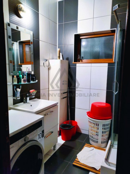Apartament 3 camere 72,6mp in vila zona Campului