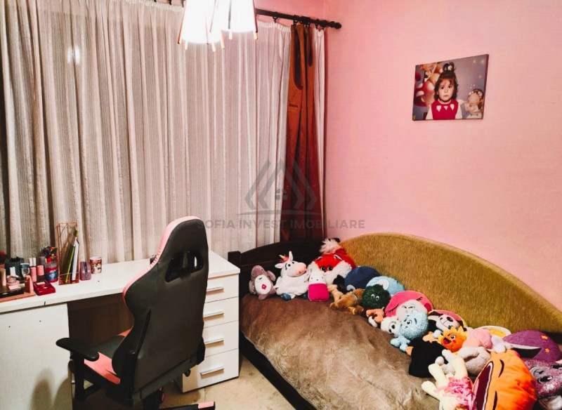 Apartament 3 camere 72,6mp in vila zona Campului