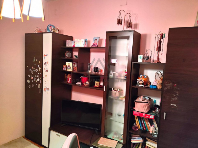 Apartament 3 camere 72,6mp in vila zona Campului