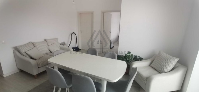 Apartament 3 camere in zona Cluj Doi