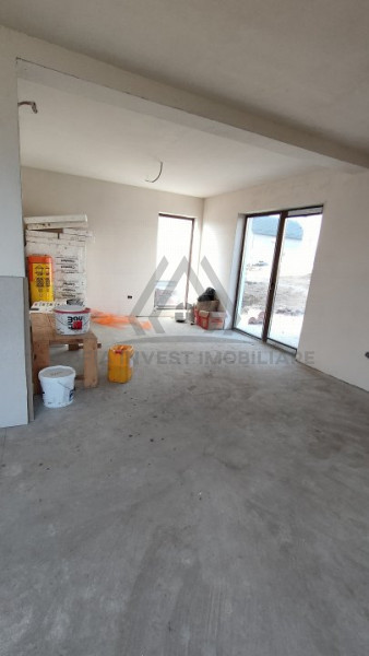 Casa Superba in Dezmir  D+P+E 140mp cu 550 teren