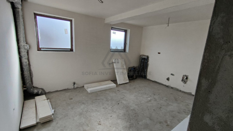Casa Superba in Dezmir  D+P+E 140mp cu 550 teren