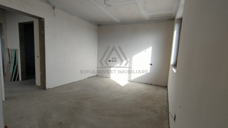 Casa Superba in Dezmir  D+P+E 140mp cu 550 teren