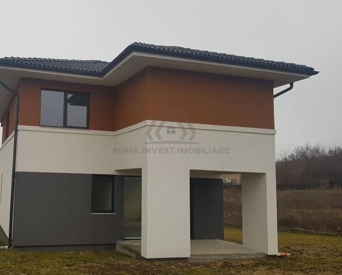 Casa Individuala intr-un ansamblu privat in Dezmir