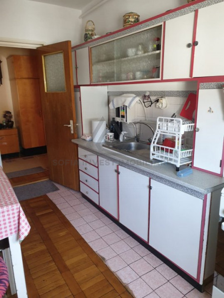 Apartament 80mp + boxa la subsol 10.7mp la subsol in Grigorescu