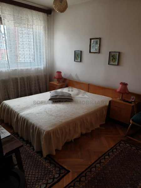 Apartament 80mp + boxa la subsol 10.7mp la subsol in Grigorescu